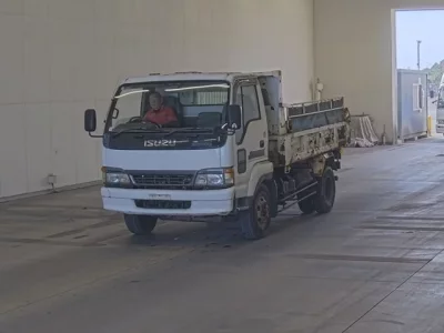 Isuzu JUSTON