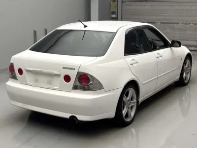 Toyota ALTEZZA