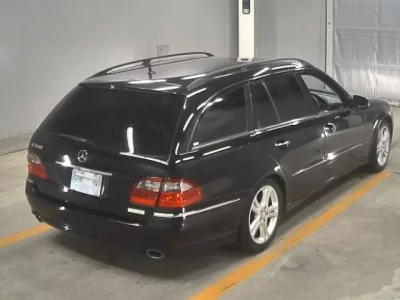 Mercedes-Benz E CLASS WAGON