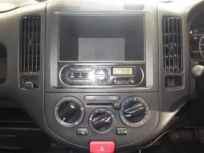 Nissan AD