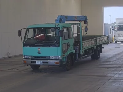 Nissan CONDOR