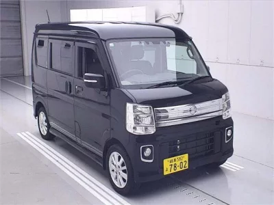 Nissan CLIPPER RIO