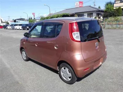 Suzuki MRWAGON