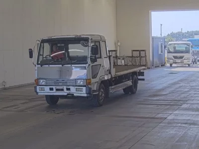 Mitsubishi FUSO FIGHTER