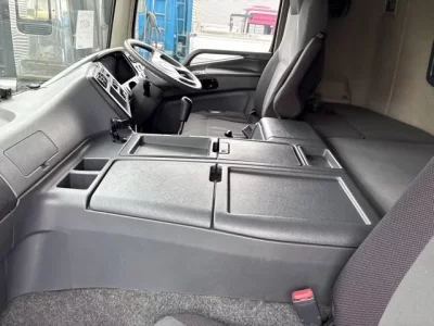 Mitsubishi SUPER GREAT