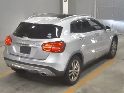 Mercedes-Benz GLA CLASS