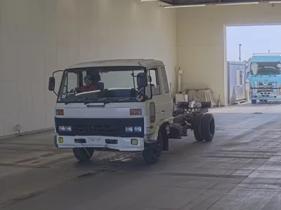 Nissan CONDOR