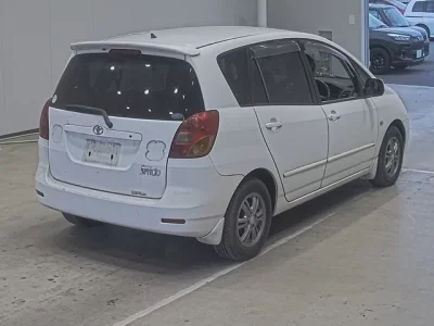 Toyota COROLLA SPACIO