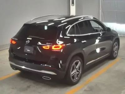 Mercedes-Benz GLA CLASS