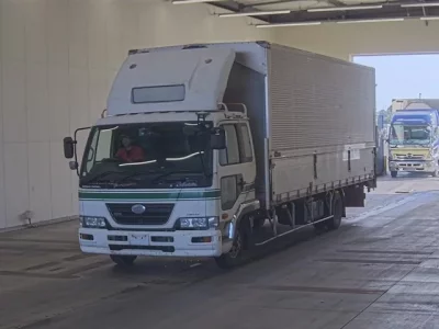 Nissan CONDOR