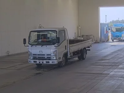 Mazda TITAN