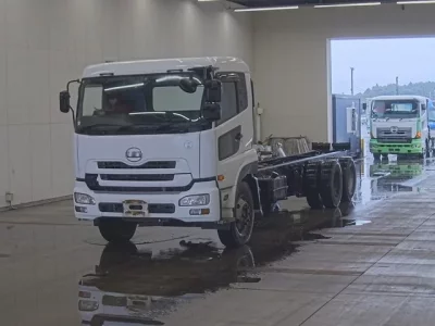Nissan QUON