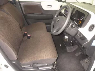 Suzuki MRWAGON