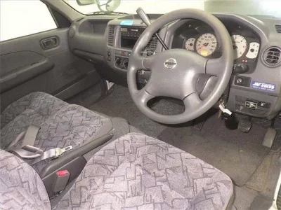 Nissan CARAVAN BUS