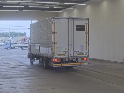 Mitsubishi FUSO FIGHTER