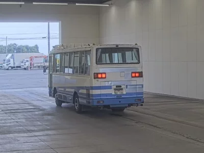 Hino BUS