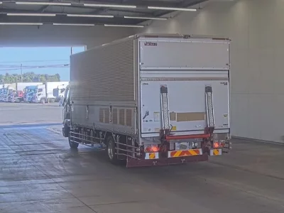 Mitsubishi FUSO FIGHTER