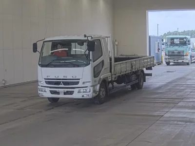 Mitsubishi FUSO FIGHTER