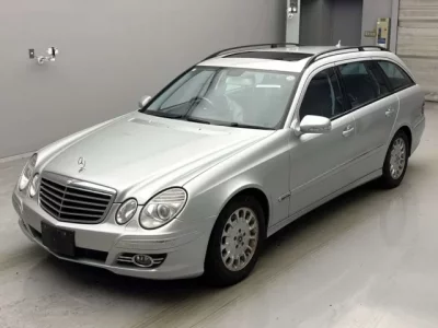 Mercedes-Benz E CLASS WAGON