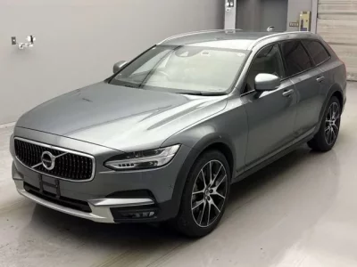 Volvo V90