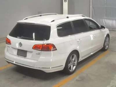 Volkswagen PASSAT VARIANT