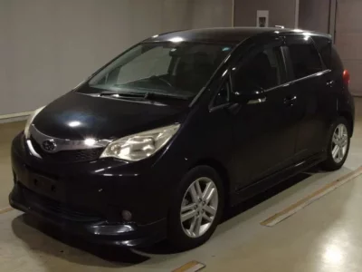 Subaru TREZIA
