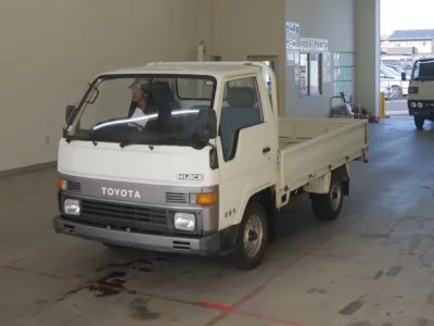 Toyota HIACE TRUCK