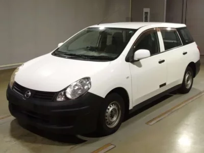 Nissan AD