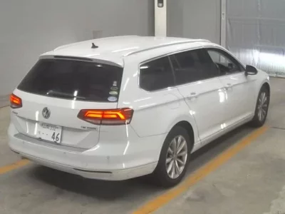 Volkswagen PASSAT VARIANT
