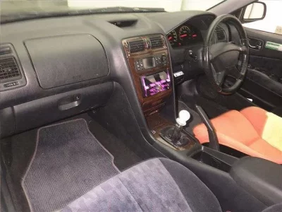 Mitsubishi GALANT