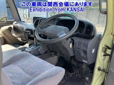 Toyota COASTER