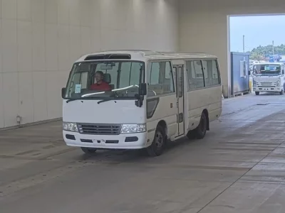 Toyota COASTER