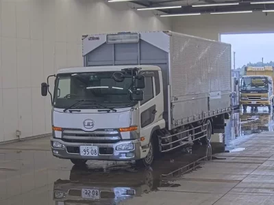 Nissan CONDOR