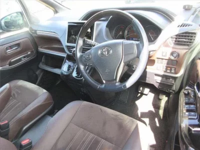 Toyota ESQUIRE