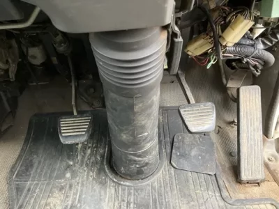 Nissan TRUCK