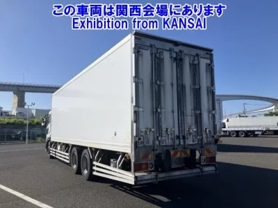 Nissan QUON