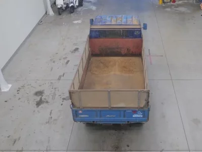 Mazda TITAN