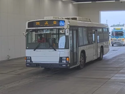 Hino BLUERIBBON