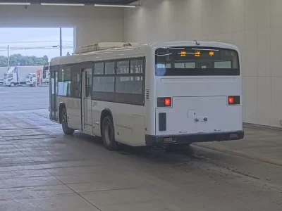 Hino BLUERIBBON