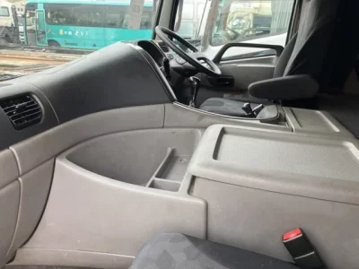 Nissan QUON