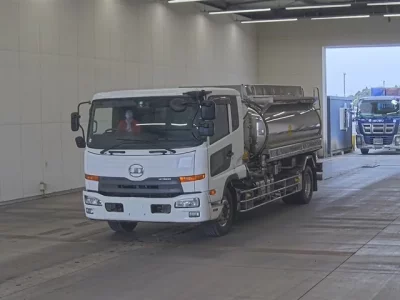 Nissan CONDOR