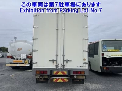 Hino TRUCK