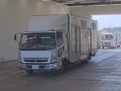 Mitsubishi FUSO FIGHTER