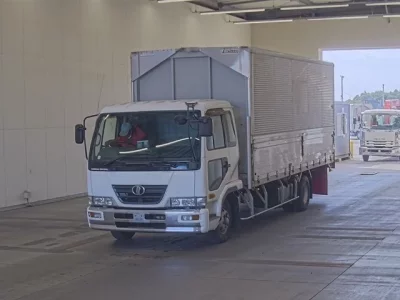 Nissan CONDOR