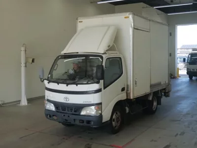 Toyota DYNA
