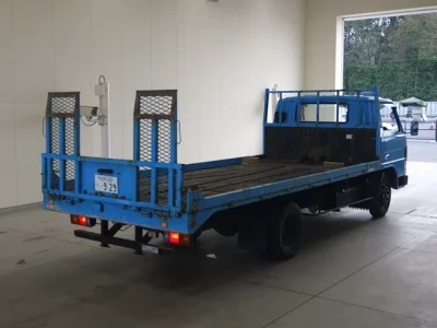 Mazda TITAN