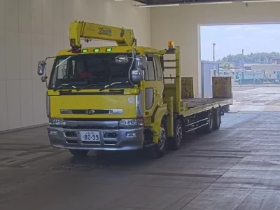 Nissan TRUCK