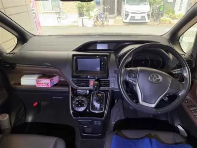 Toyota ESQUIRE