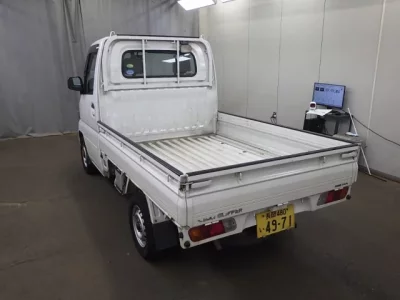 Nissan CLIPPER TRUCK