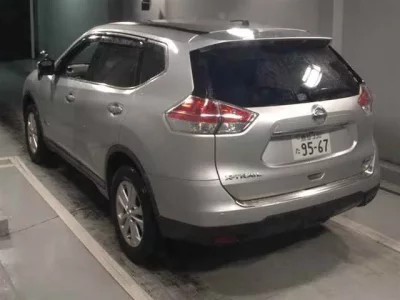 Nissan X-TRAIL